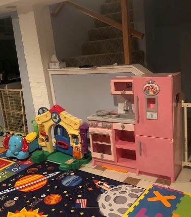 Elmdini, N_daycarepic3_Web